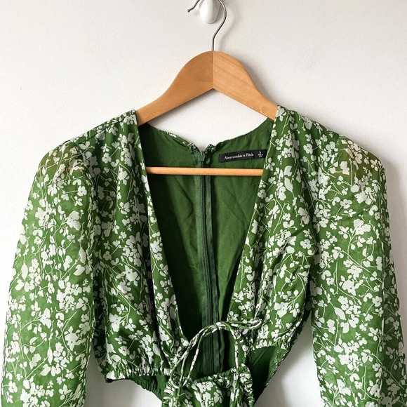 Abercrombie & Fitch Long Sleeve Cut Out Mini Dress NWT Green Floral Size Small - Picture 4 of 7